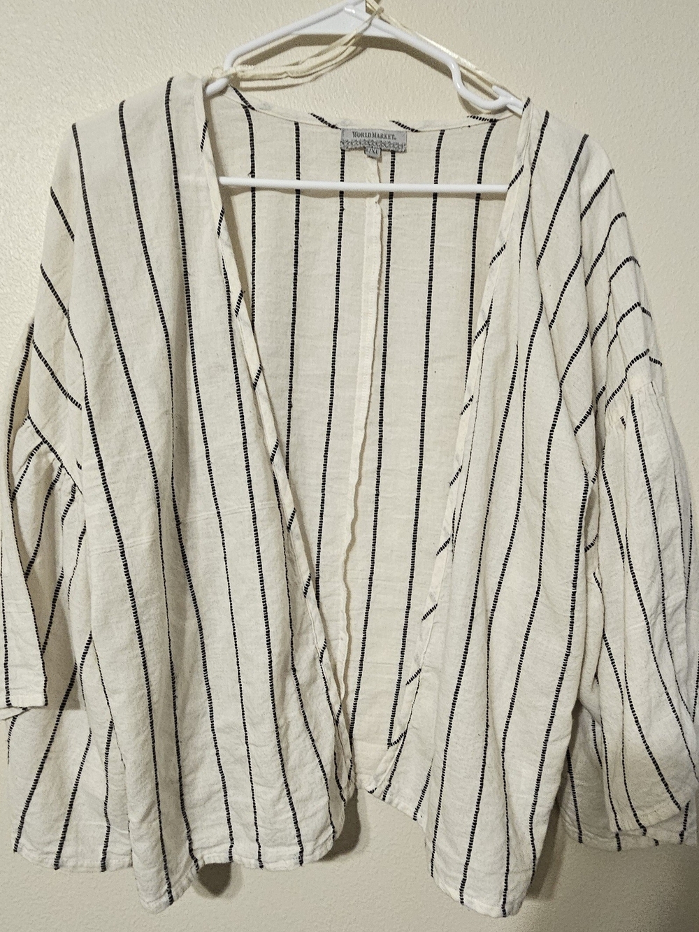 World Market Monochrome Striped cardigan Cream & Black Large/XL, like new.